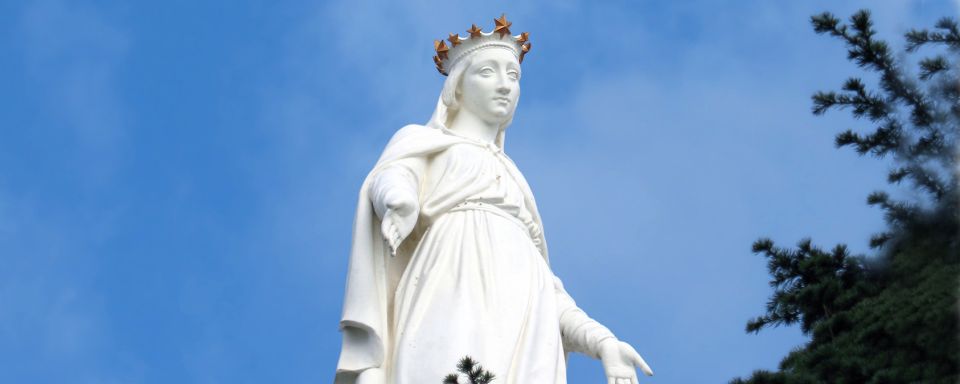 Gravity rules: Lebanon Financial and Economic Free-fall | Pathways to a Soft Landing